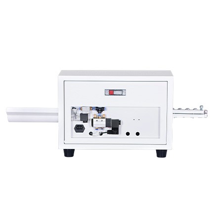 電腦裁線剝皮機